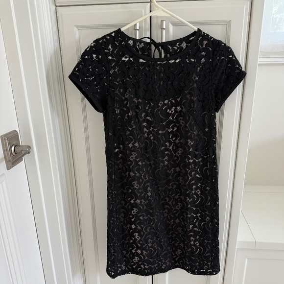 Beautiful Black Lace Dress - Picture 2 of 5